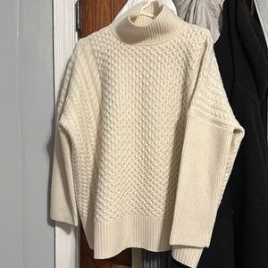 AYR 100% Extrafine Merino Wool Cable Knit Square Sweater Size XL Ivory Color